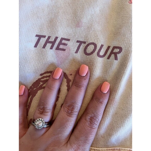 Shawn Mendes The Tour Concert Sketch II Tye Die Hoodie Size Medium Very Soft - Picture 5 of 13